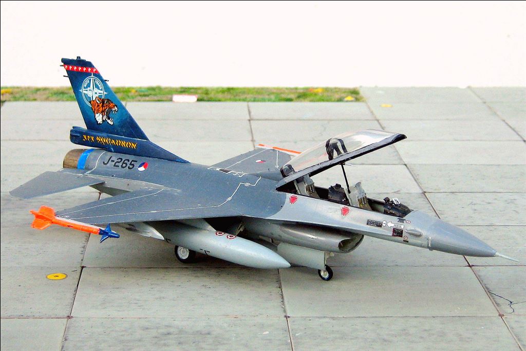 GeneralDynamics F16A 50jaar nato 312sqn AKleijn